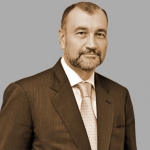 5- MURAT ÜLKER YILDIZ HOLDİNG YÖNETİM KURULU BAŞKANI