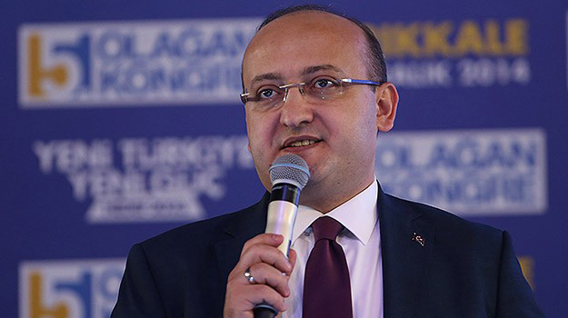 Akdoğan: Medya gücüyle operasyon çekmeye çalışıyorlar