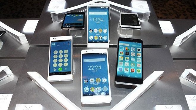 Cep telefonuna 2 havalimanı parası harcandı