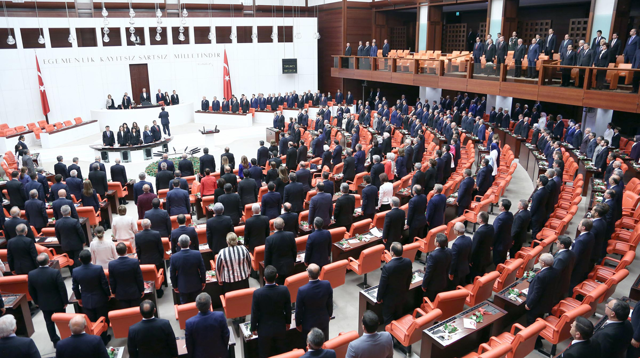 CHP'de koalisyon için AK Parti öne çıkıyor