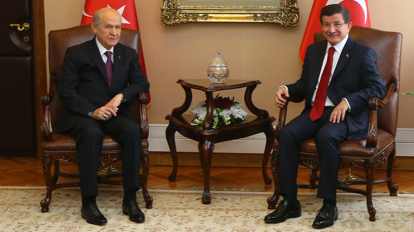 Davutoğlu Bahçeli ile görüşüyor