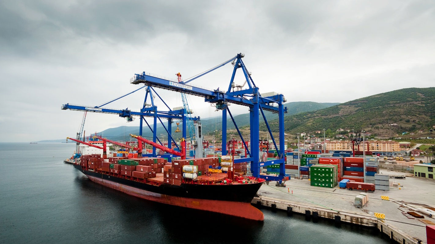 Dış ticaret açığı yüzde 35,9 azaldı