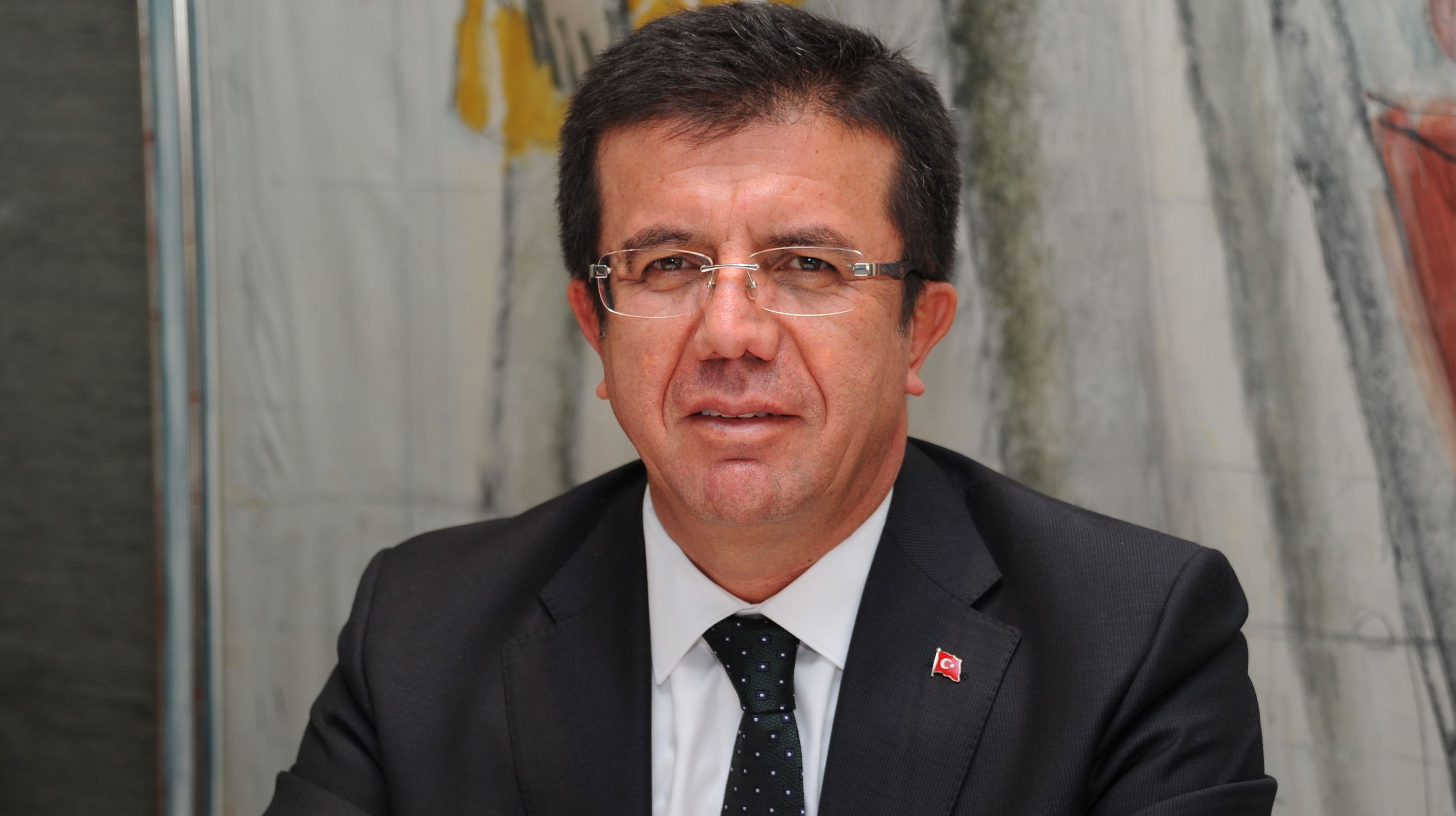 Ekonomi Bakanı Zeybekci Kuveyt'te