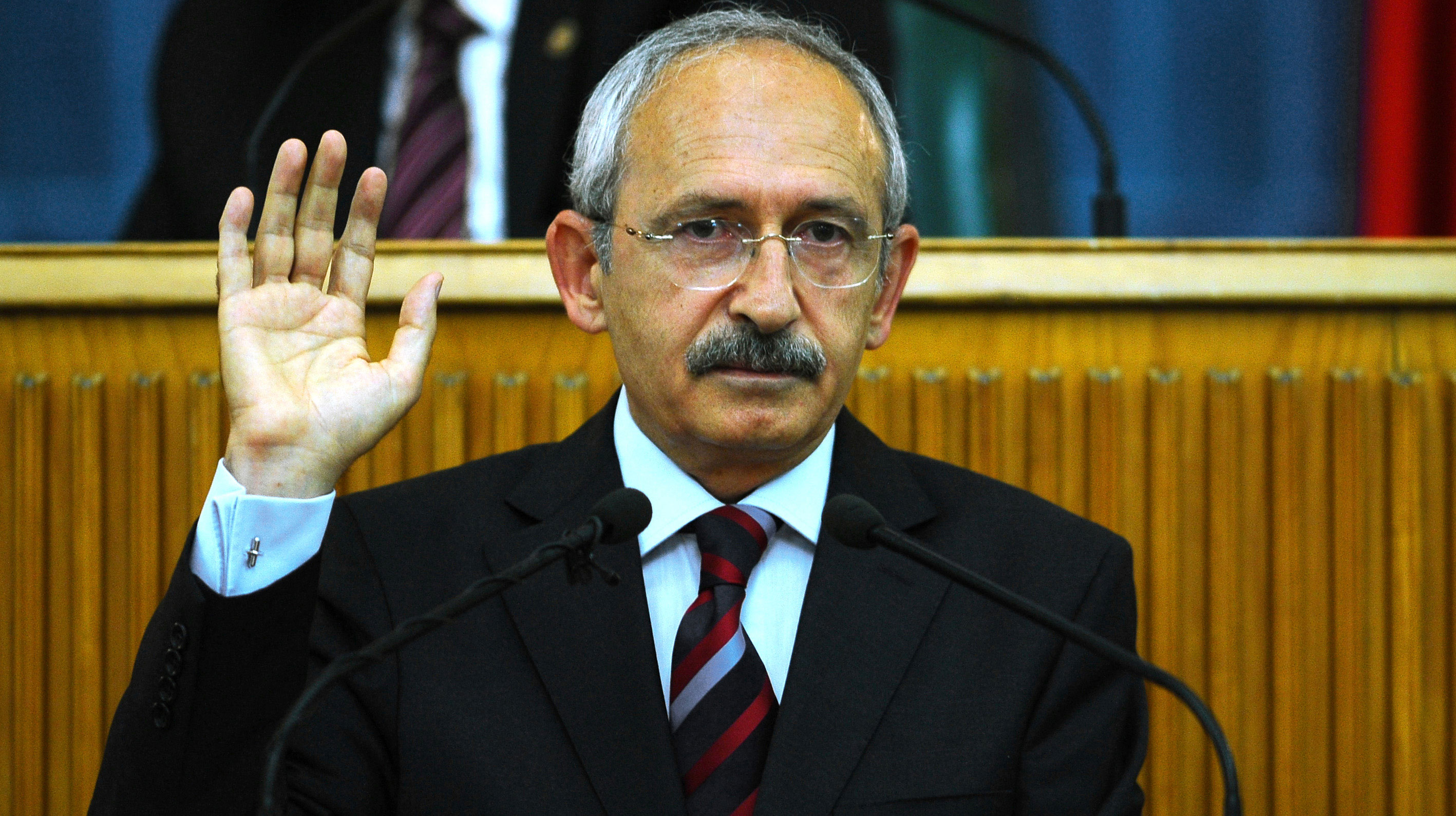 'İç Güvenlik Paketi komisyona geri çekilmeli'