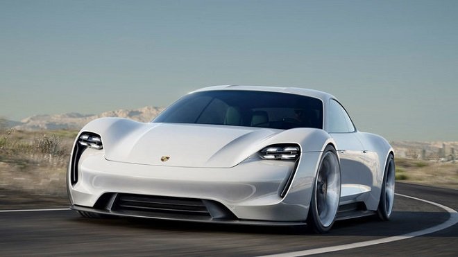 İlk elektrikli Porsche: Taycan