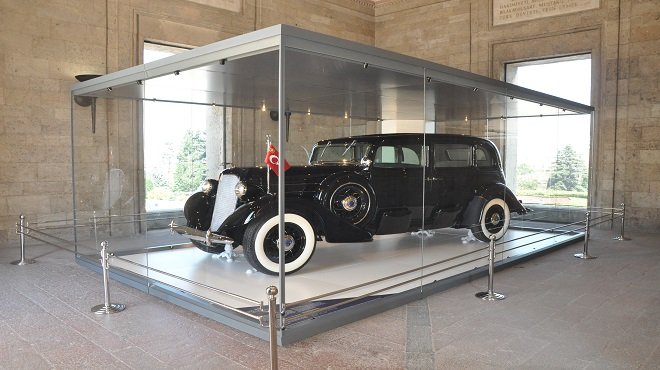 İş Bankası’ndan Atatürk’ün otomobillerinin korunmasına katkı
