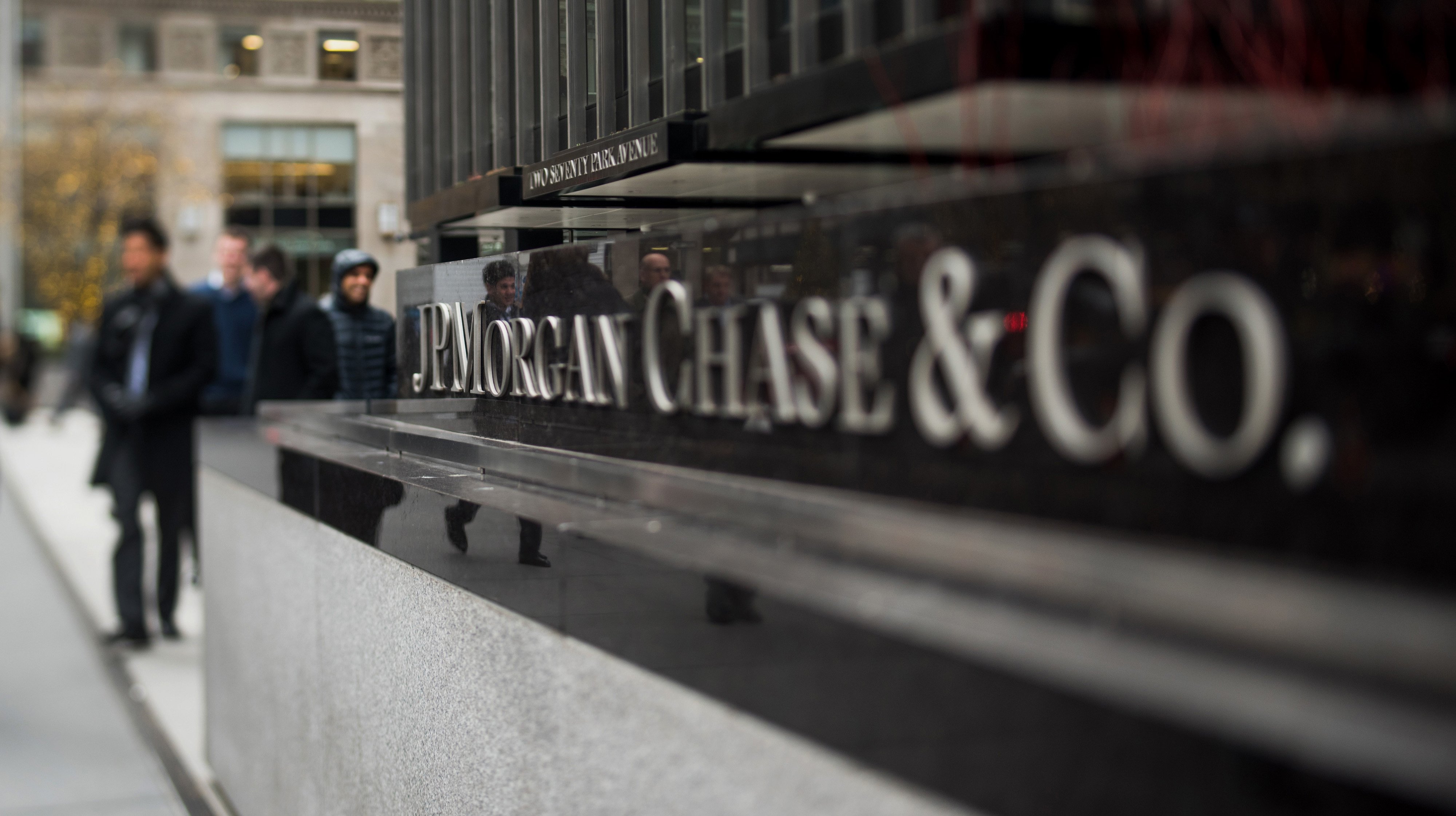 JP Morgan: Cari açıkta daralma devam edecek