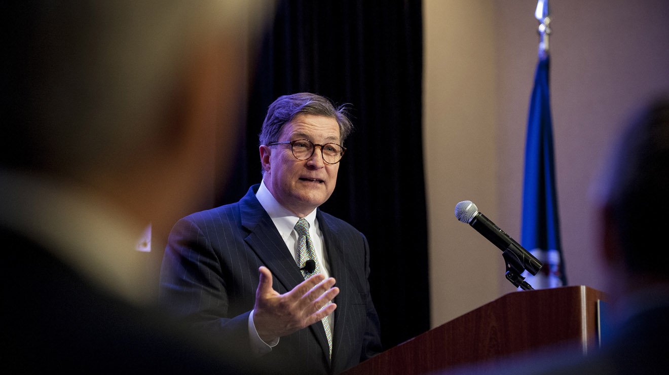 Lacker: FED enflasyonu faiz oranları yoluyla etkileyebilir