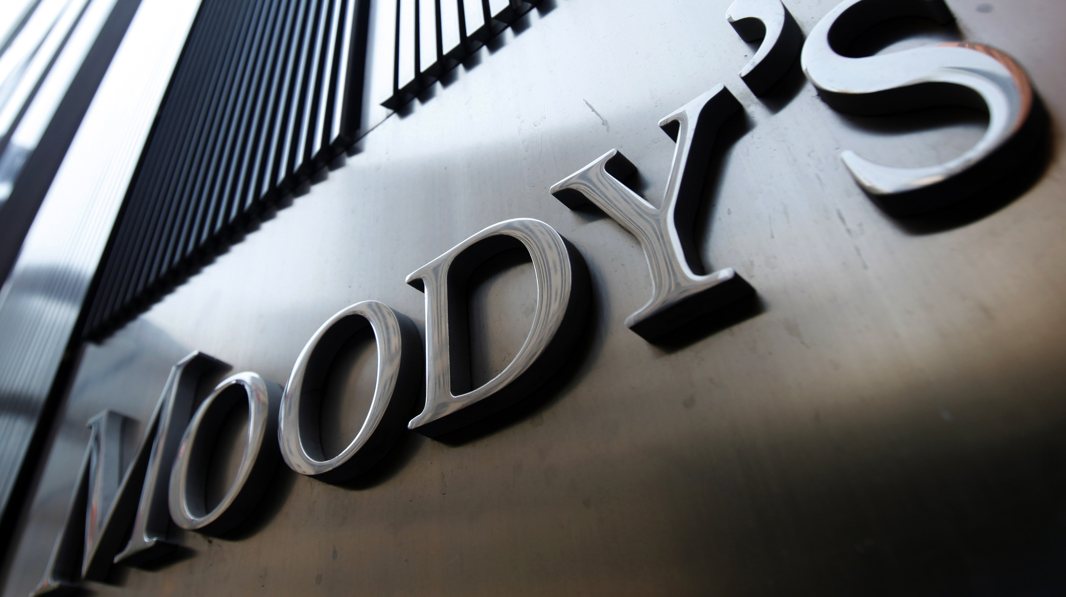 Moody's: İspanya’nın borcu hala yüksek düzeyde