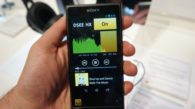 Sony'den bin 200 dolarlık yeni Walkman XZ2