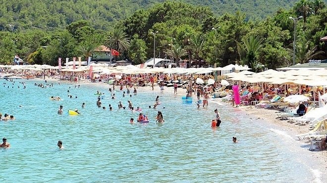 Tatile 'erken seçim' iptali
