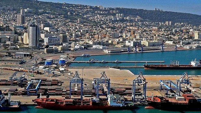 Ve Çin İsrail'e denizden girdi