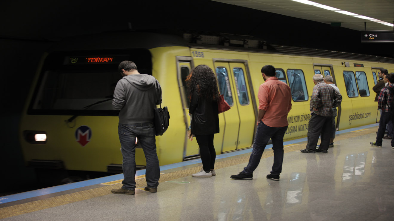 Yandex.Metro İstanbul'un raylı ulaşım haritasını sunuyor