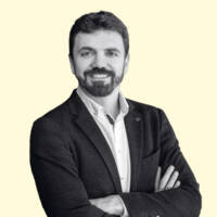 Dr. Onur Yaprak