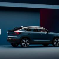 volvo-carsin-full-elektrikli-yeni-volvo-c40-rechargei-iklim-ve-hayvan-dostu-