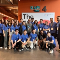 Google Londra Developer Relations Takımından Mete Atamel ve GDG on Campus topluluğu