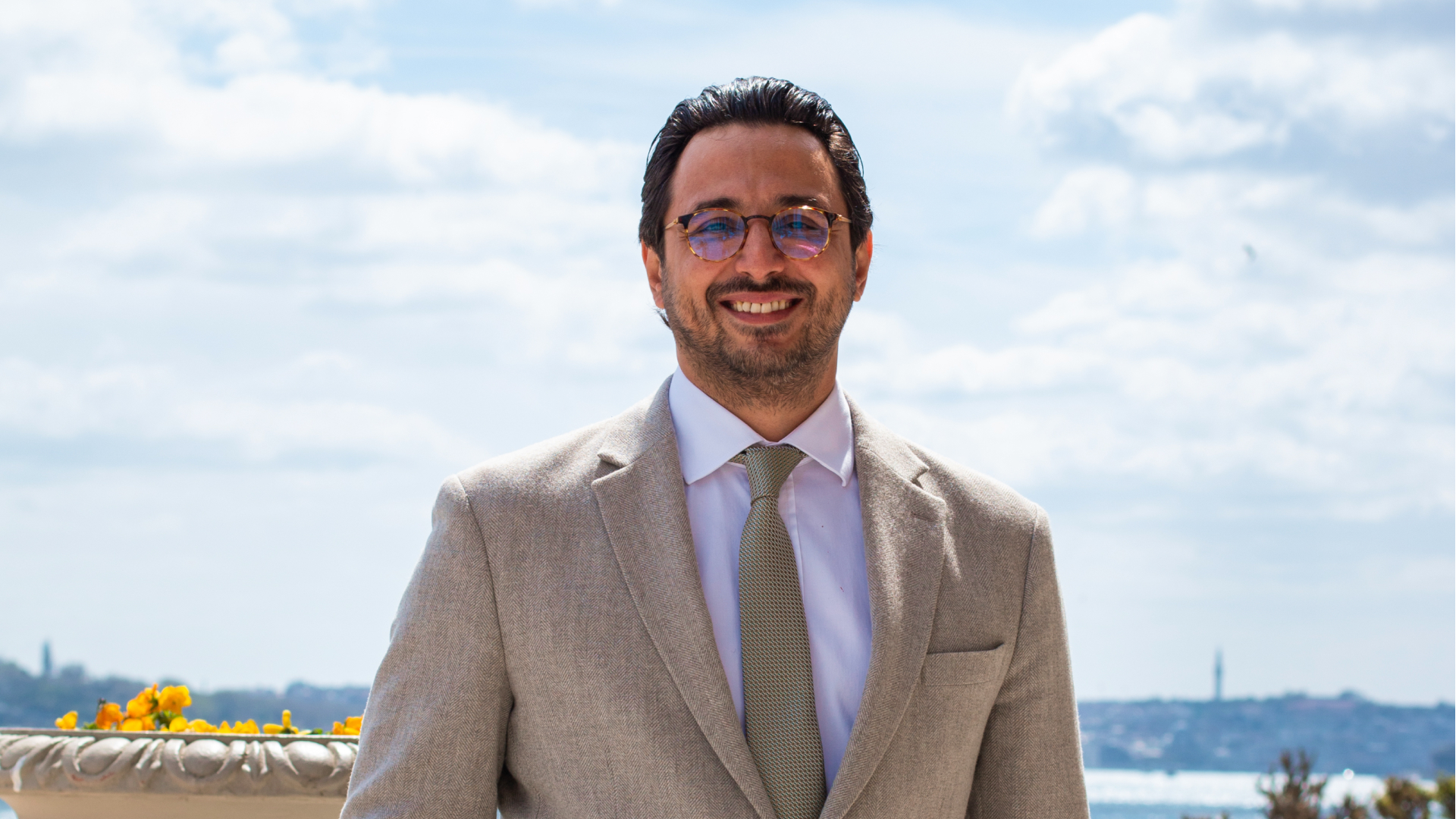 1761580690_Astons_Turkiye_Direktoru_Yagiz_Yigit_